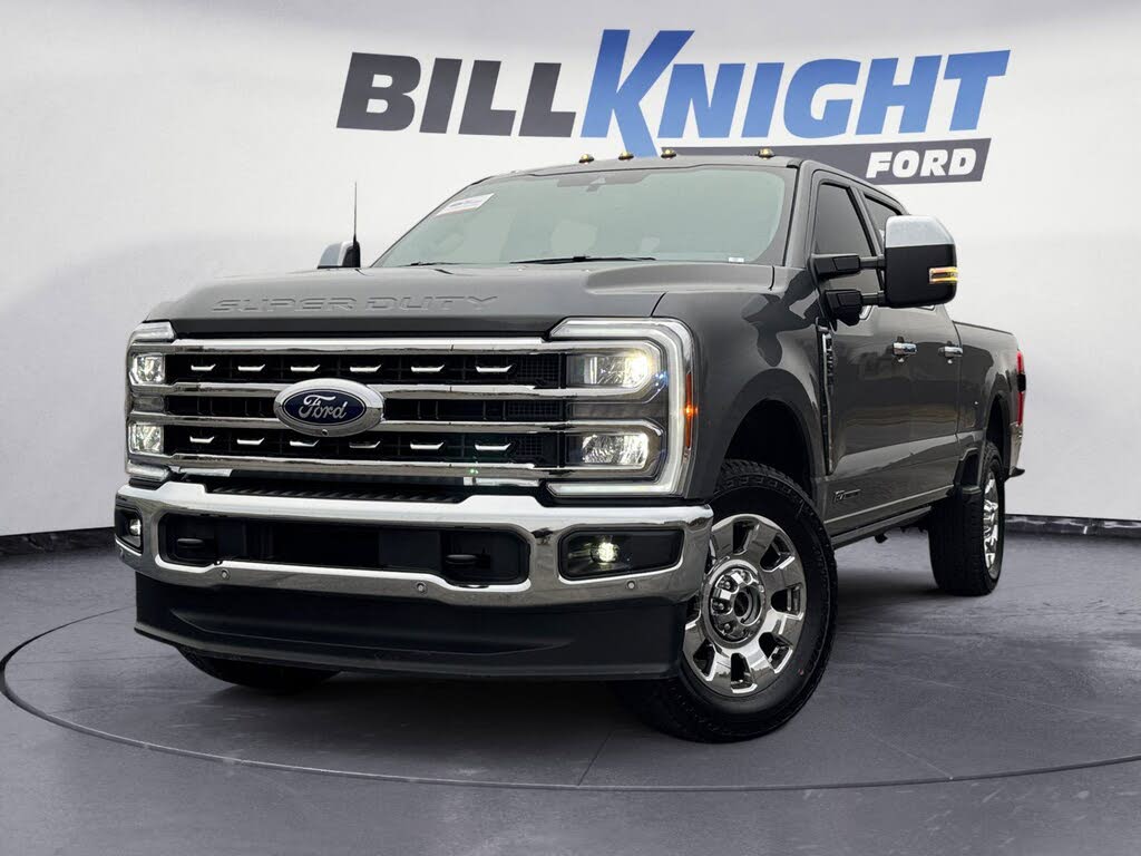 2025 Ford F-250 Super Duty Lariat Crew Cab 4WD