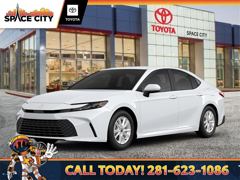 2026 Toyota Camry LE FWD