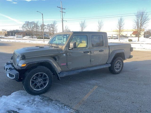 2020 Jeep Gladiator Overland Crew Cab 4WD