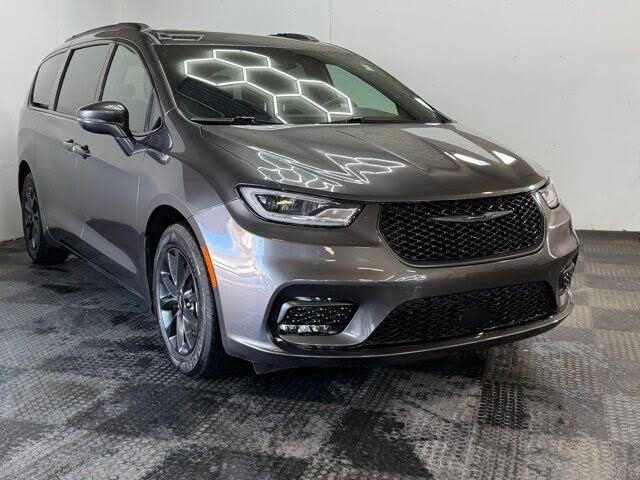 2021 Chrysler Pacifica Touring L FWD