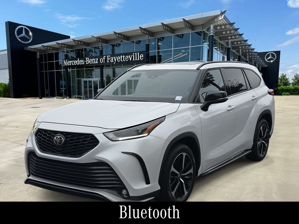 2022 Toyota Highlander XSE FWD
