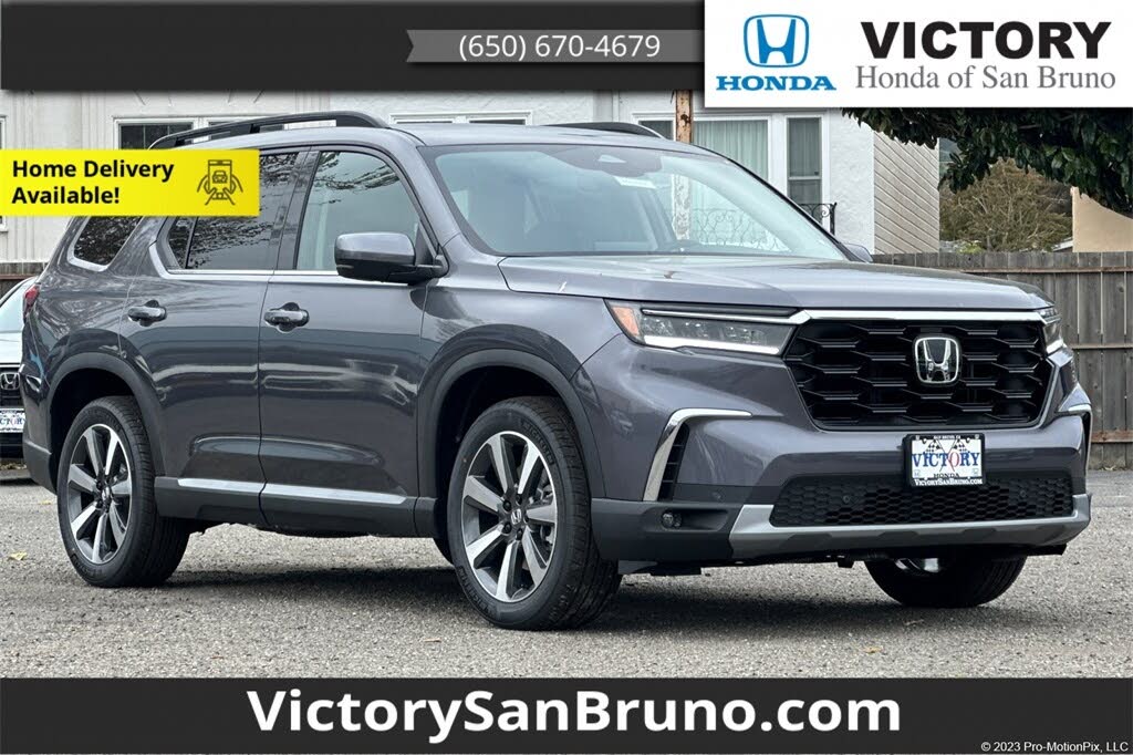 2025 Honda Pilot Touring FWD