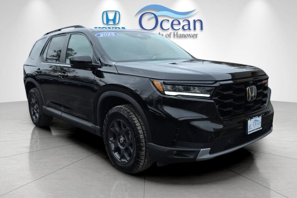 2025 Honda Pilot TrailSport AWD