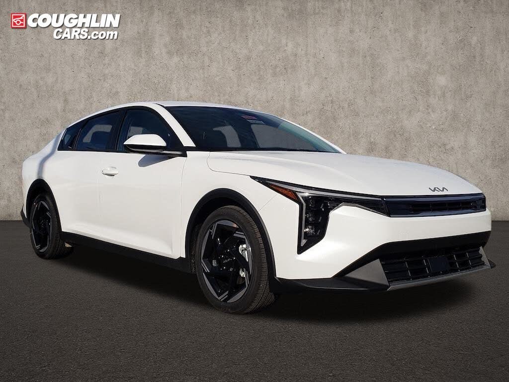 2025 Kia K4 EX FWD