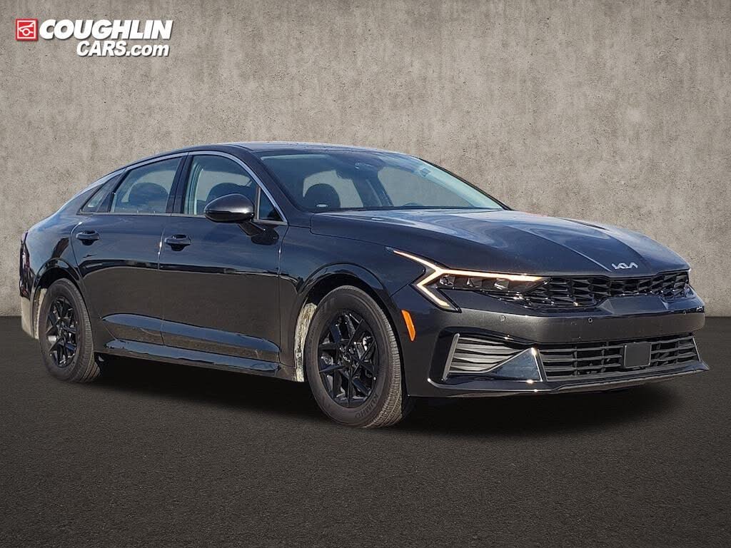 2025 Kia K5 LXS FWD