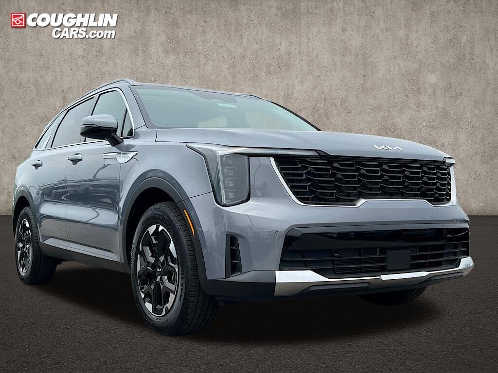 2025 Kia Sorento S FWD