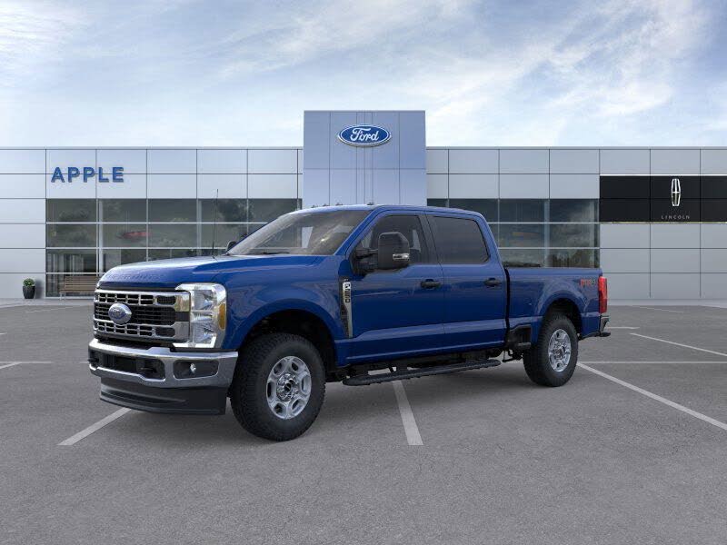 2026 Ford F-250 Super Duty XLT Crew Cab 4WD