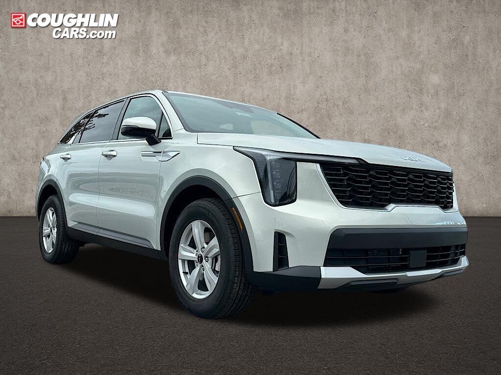 2026 Kia Sorento LX FWD