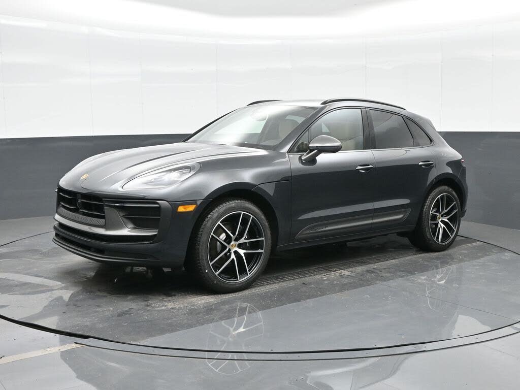 2026 Porsche Macan T AWD