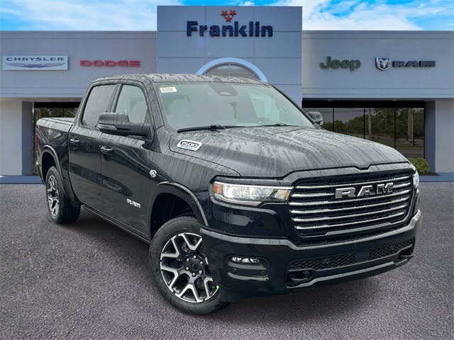 2026 RAM 1500 Laramie Crew Cab 4WD