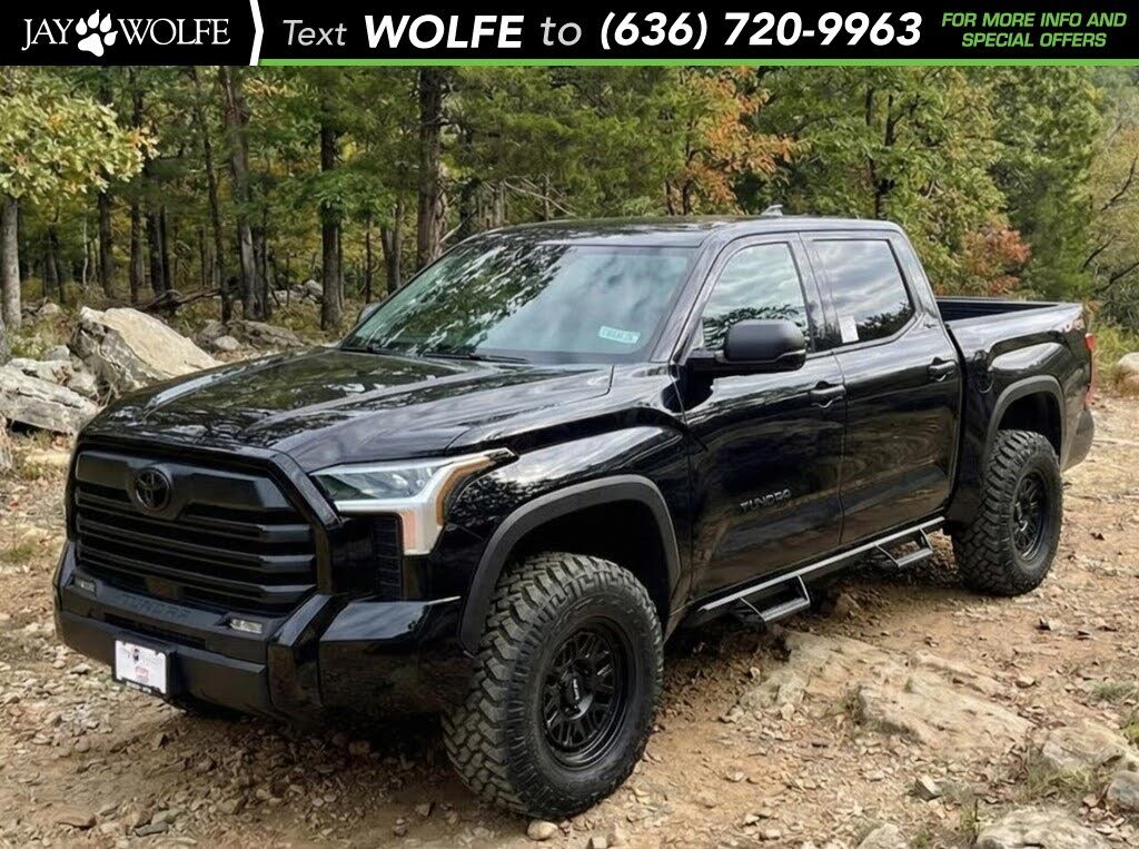 2026 Toyota Tundra SR5 CrewMax Cab 4WD