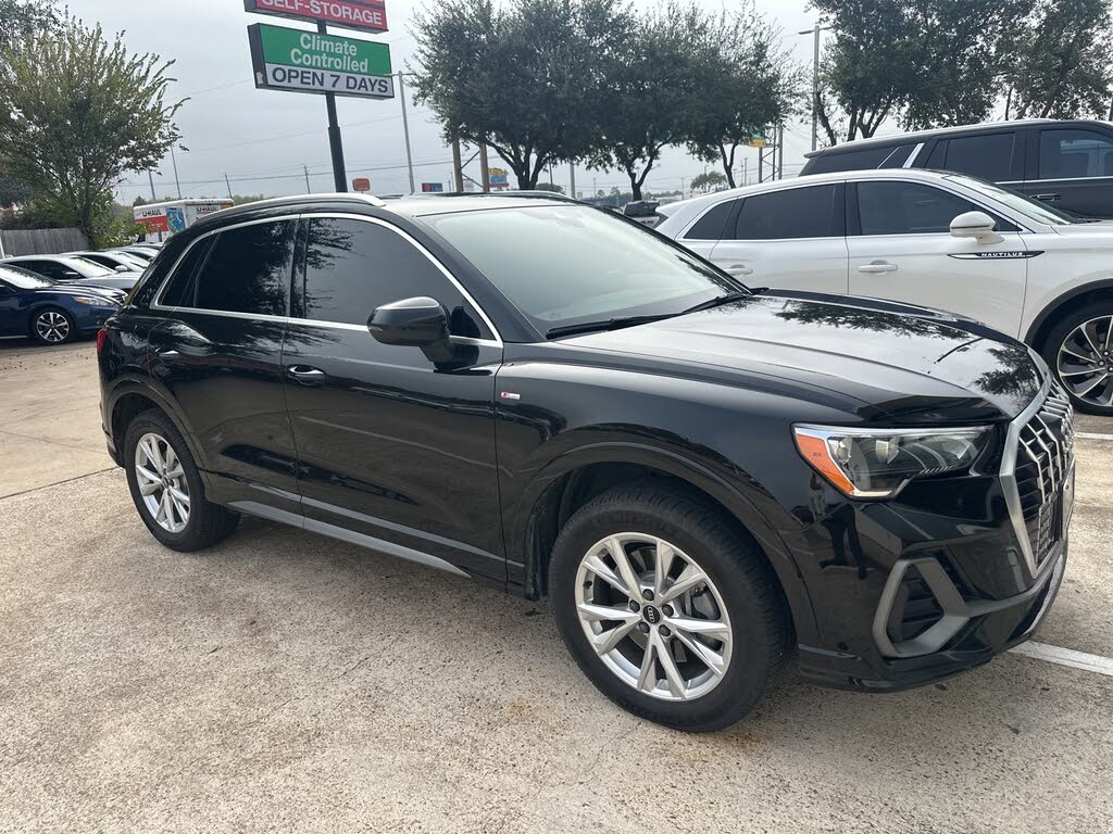 2022 Audi Q3 quattro Premium S Line 45 TFSI