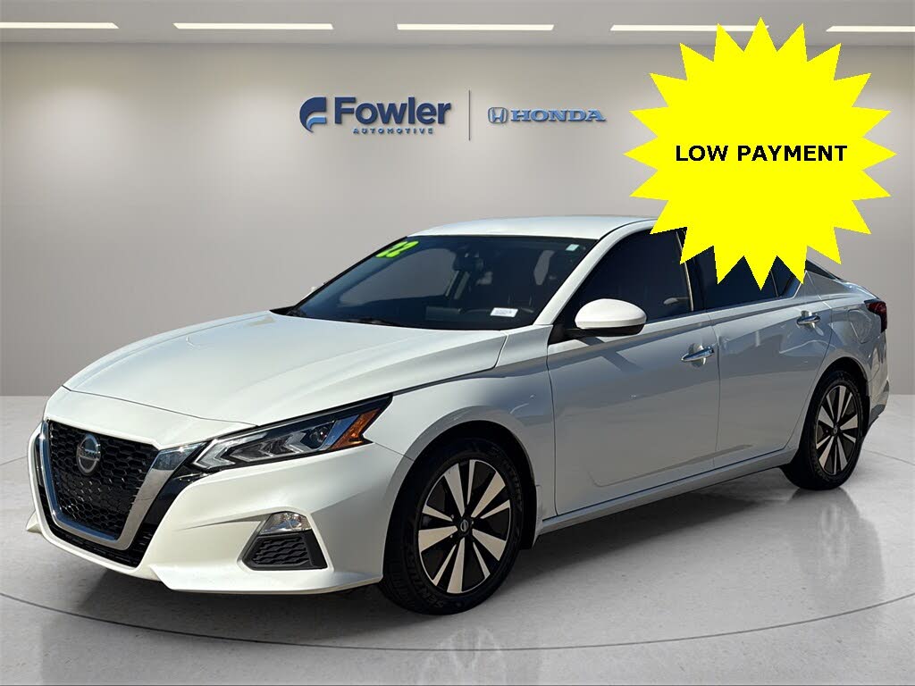 2022 Nissan Altima 2.5 SV FWD