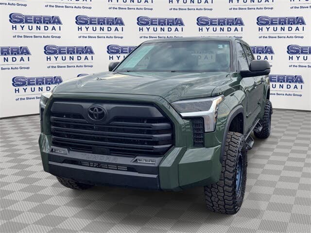 2023 Toyota Tundra SR5 CrewMax Cab 4WD