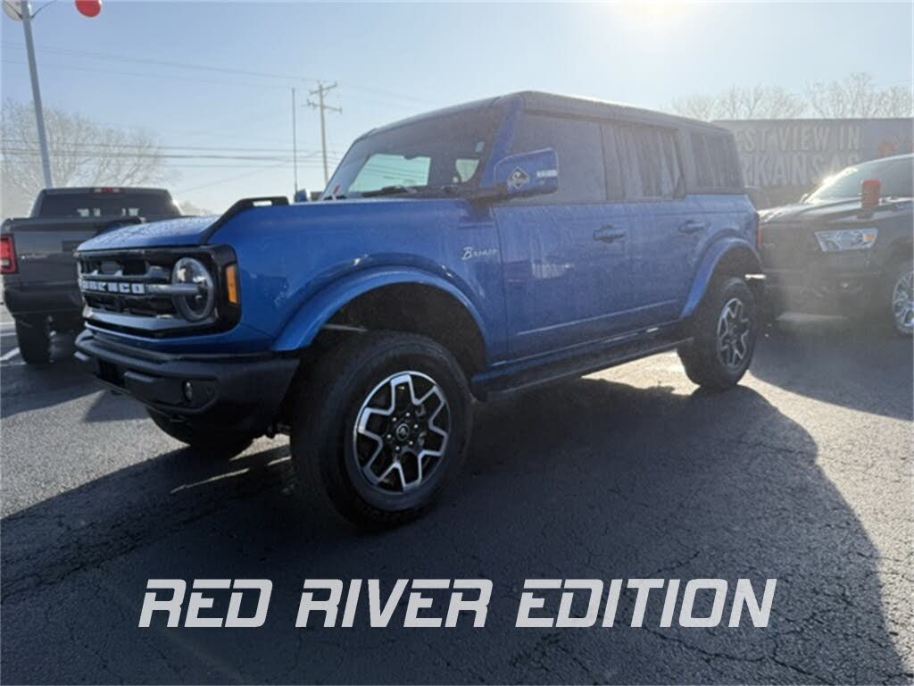 2024 Ford Bronco Outer Banks 4-Door 4WD