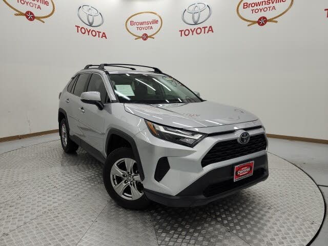 2024 Toyota RAV4 XLE FWD