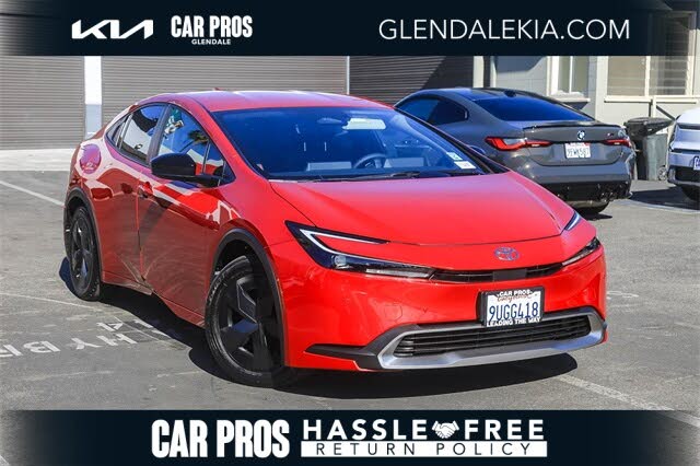 2025 Toyota Prius Plug-In Hybrid SE FWD