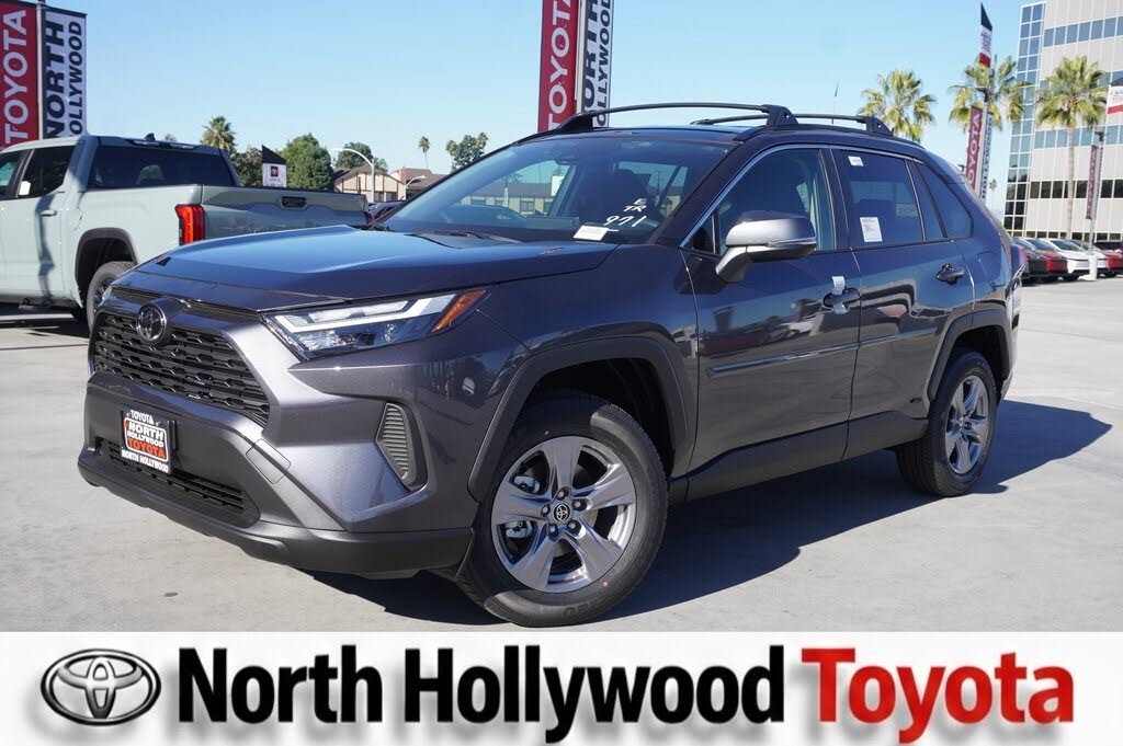 2025 Toyota RAV4 Hybrid XLE AWD