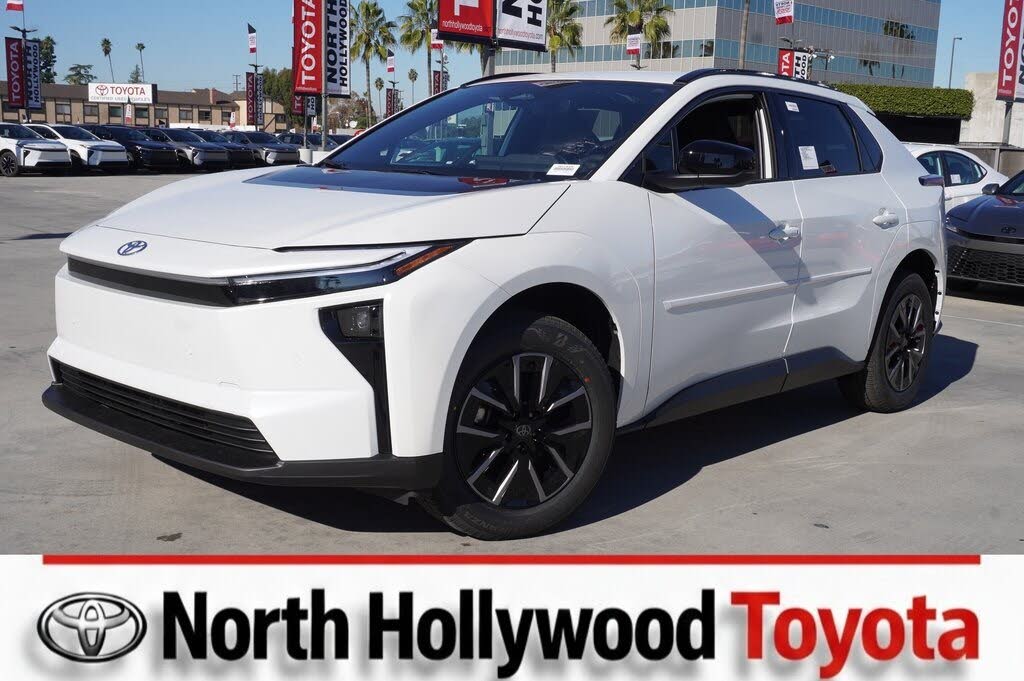2026 Toyota bZ XLE Plus FWD