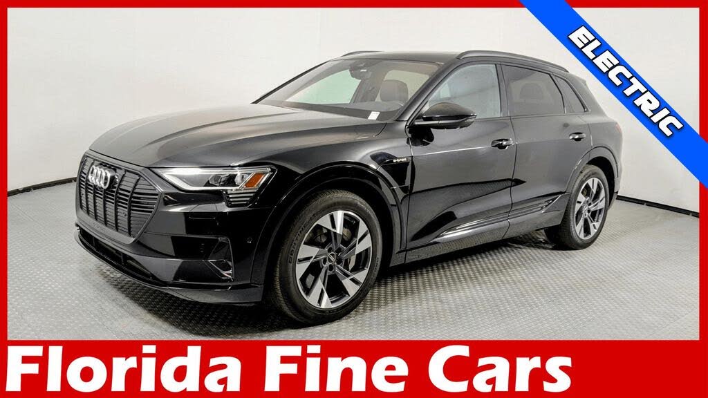 2022 Audi e-tron Premium quattro AWD