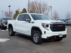 GMC Sierra 1500 AT4 Crew Cab 4WD