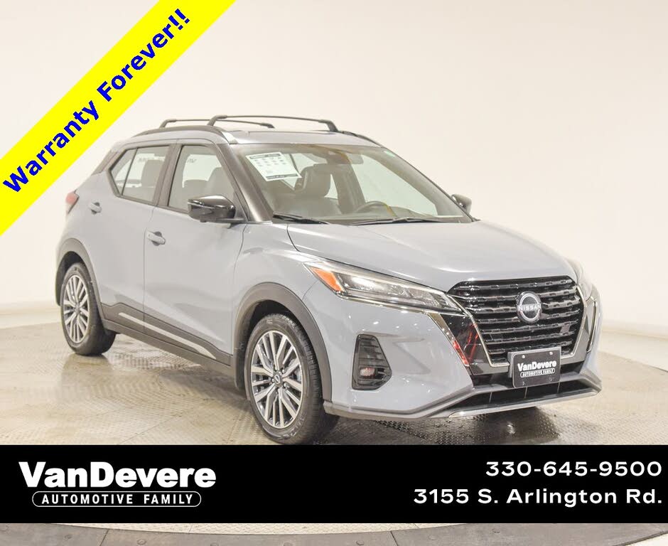 2023 Nissan Kicks SR FWD