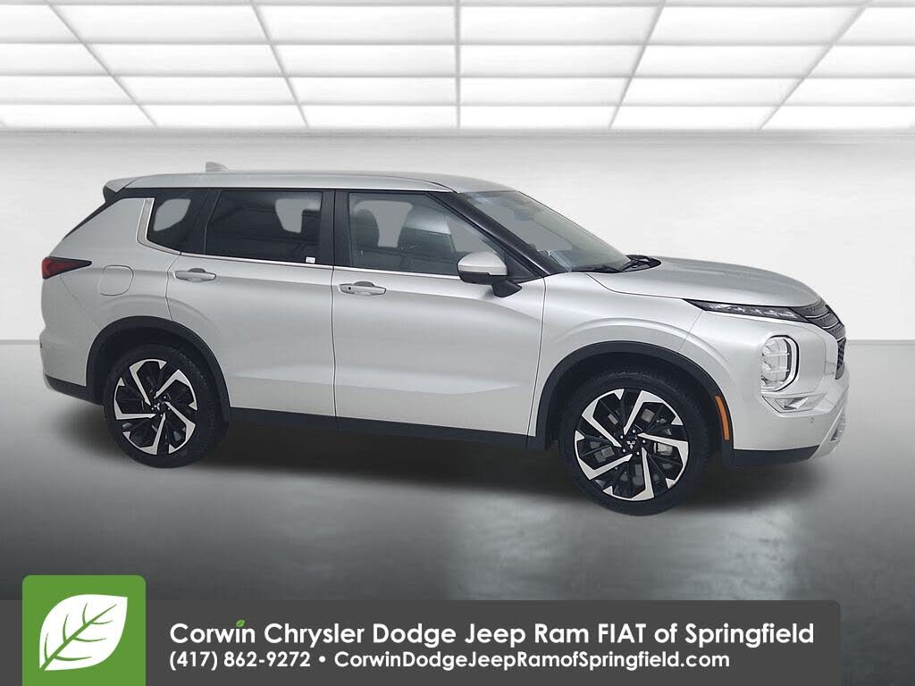 2024 Mitsubishi Outlander SE FWD