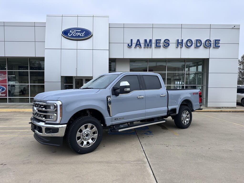 2026 Ford F-250 Super Duty Lariat Crew Cab 4WD