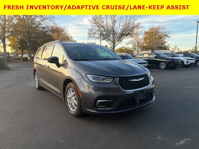 2022 Chrysler Pacifica Touring L FWD