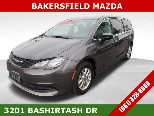 2022 Chrysler Voyager LX FWD