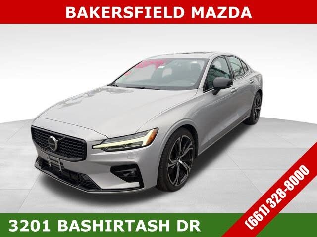 2024 Volvo S60 B5 Plus Dark Theme AWD
