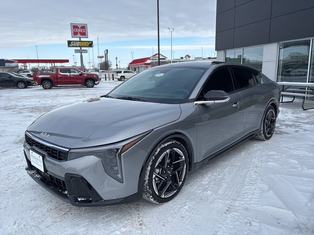 2025 Kia K4 GT-Line FWD