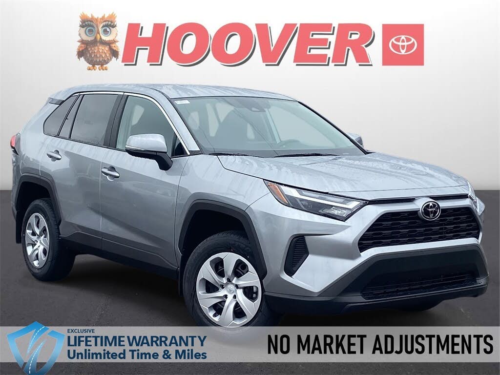 2025 Toyota RAV4 LE FWD