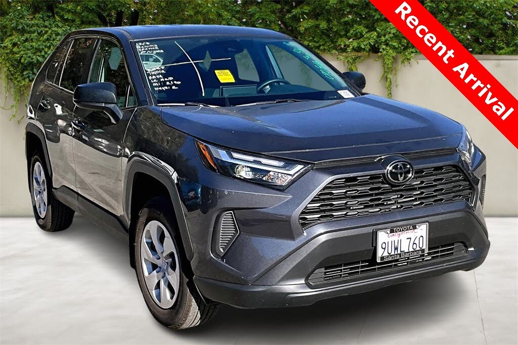 2025 Toyota RAV4 LE AWD