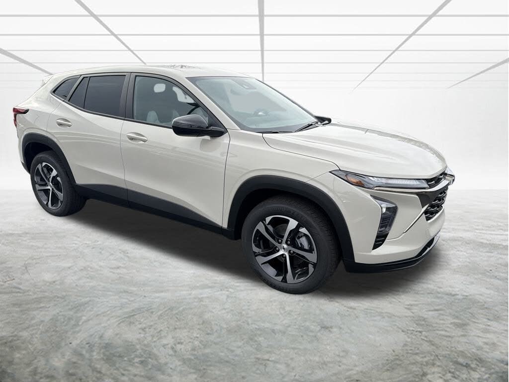 2026 Chevrolet Trax RS with 1RS FWD