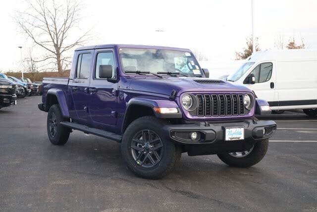 2026 Jeep Gladiator Sport S Crew Cab 4WD