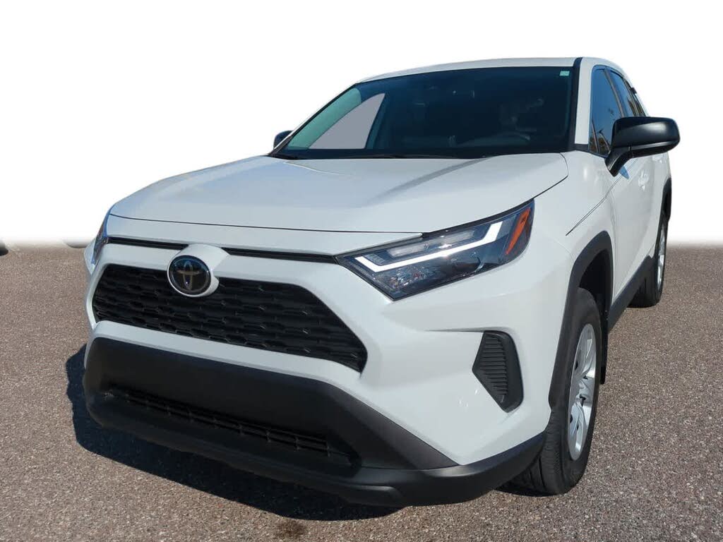 2024 Toyota RAV4 LE FWD