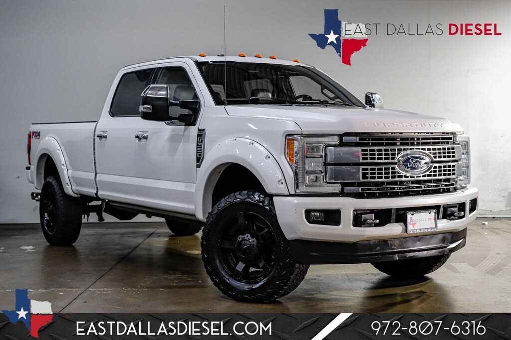 2017 Ford F-350 Super Duty Platinum Crew Cab 4WD