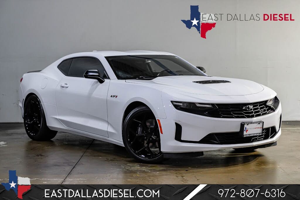 2021 Chevrolet Camaro LT1 Coupe RWD