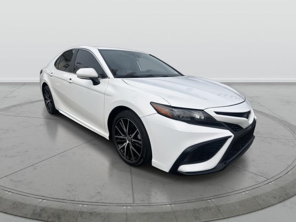 2023 Toyota Camry SE FWD