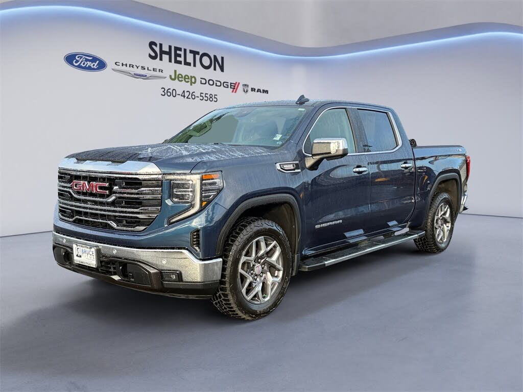 2022 GMC Sierra 1500 SLT Crew Cab 4WD
