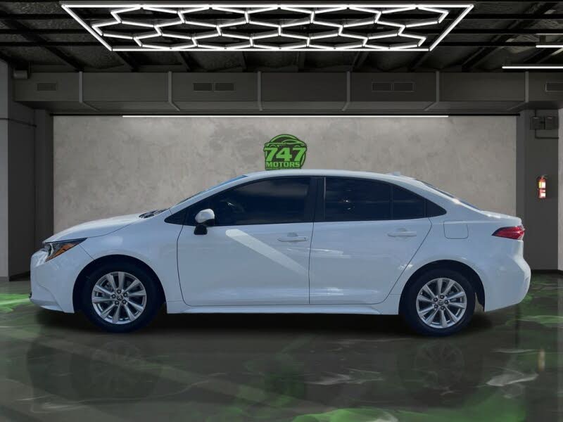 2024 Toyota Corolla LE FWD