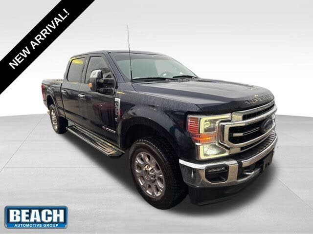 2022 Ford F-350 Super Duty Lariat Crew Cab 4WD