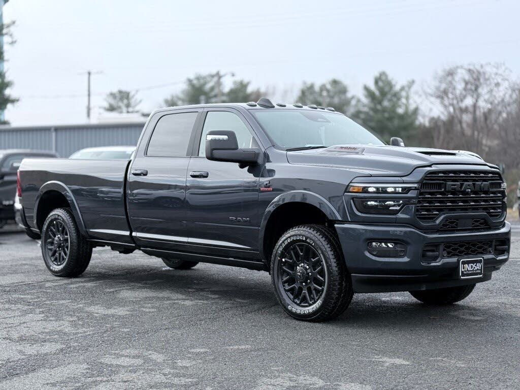 2026 RAM 2500 Limited Crew Cab LB 4WD