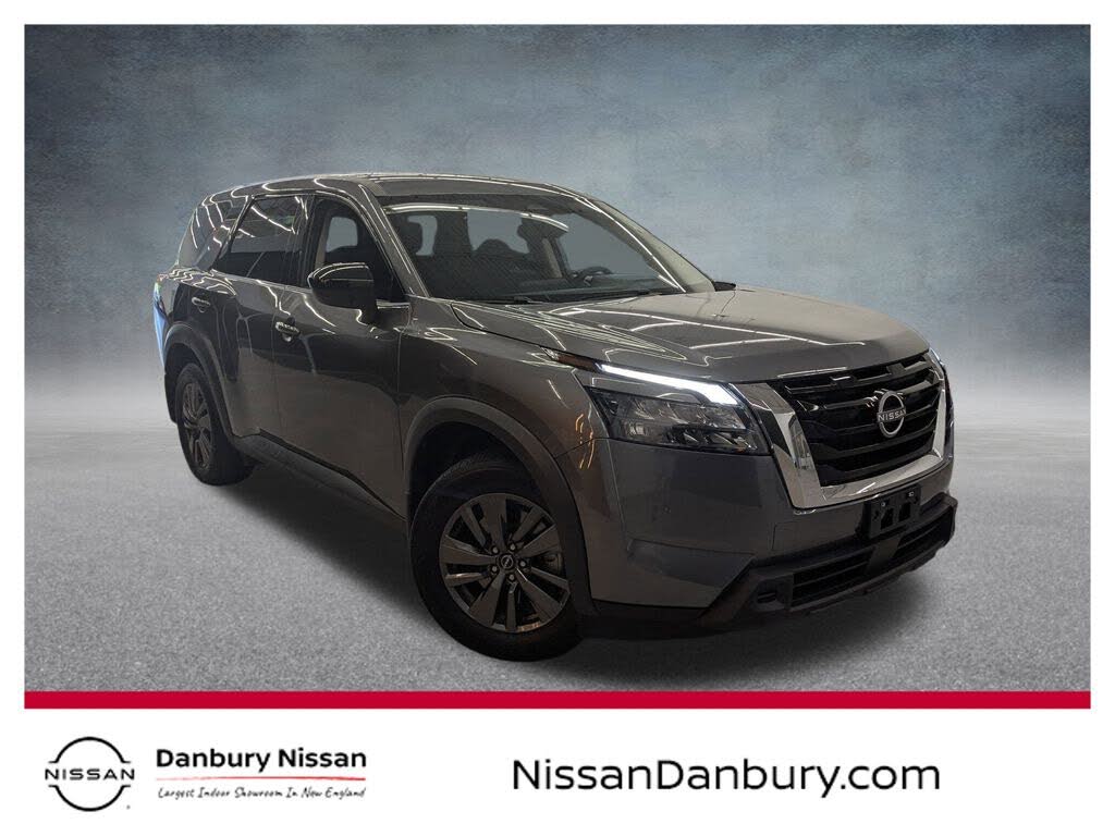 2024 Nissan Pathfinder S 4WD