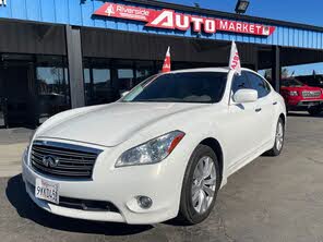 INFINITI M37 RWD