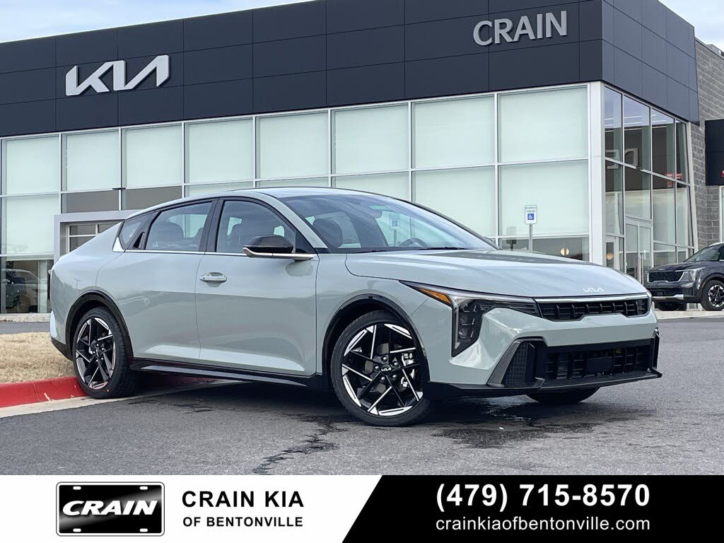2025 Kia K4 GT-Line FWD
