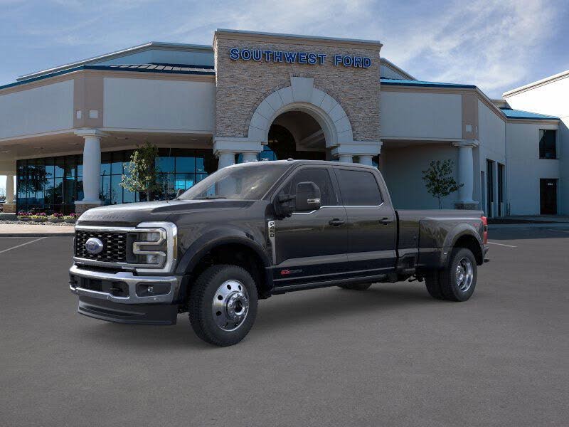 2026 Ford F-450 Super Duty Lariat Crew Cab LB DRW 4WD