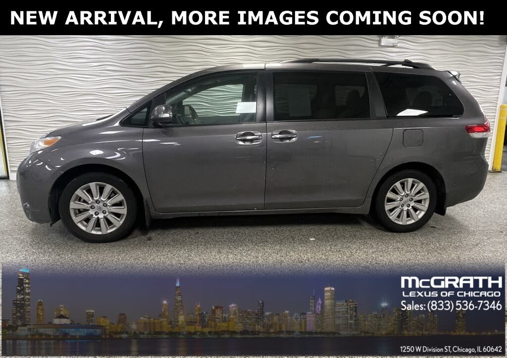 2014 Toyota Sienna XLE 7-Passenger AWD