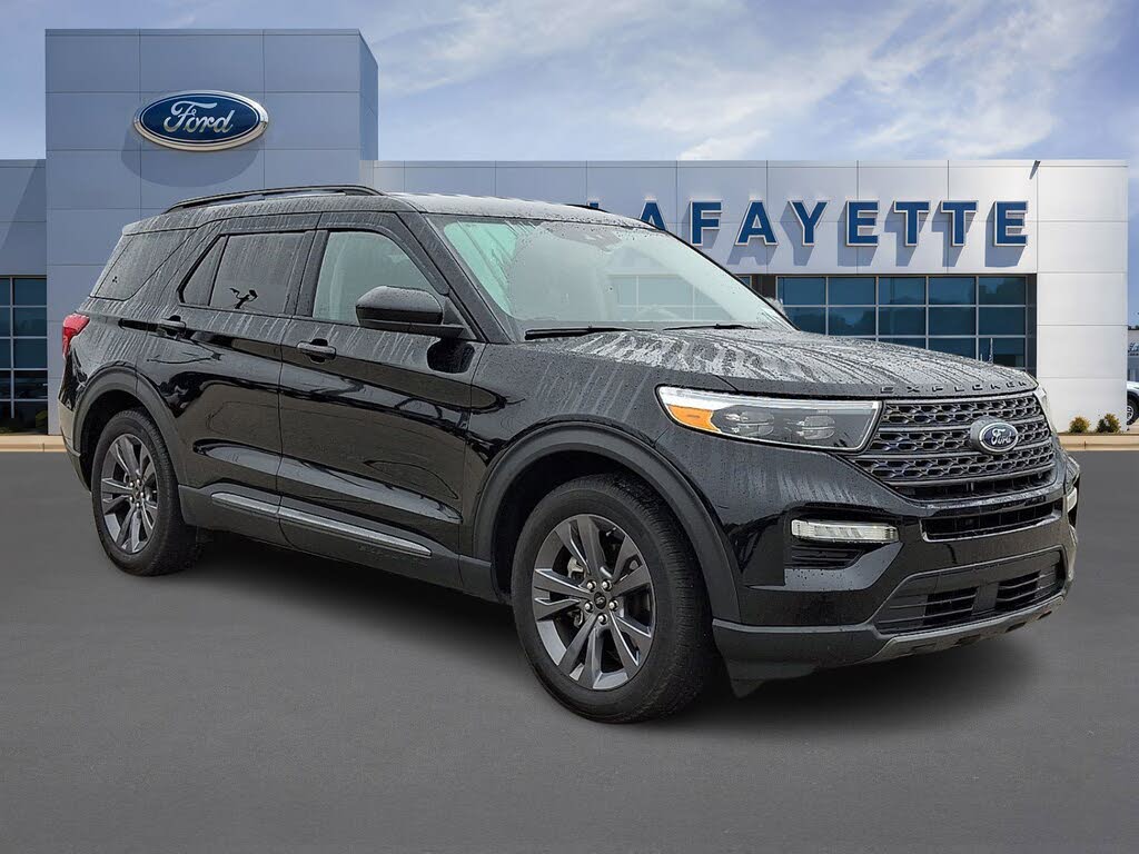 2024 Ford Explorer XLT RWD